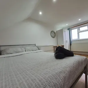 Eastwood Guest house