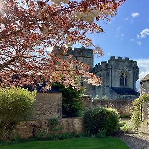 https://the-garden-rooms-bedale.yorkshirehotels.net